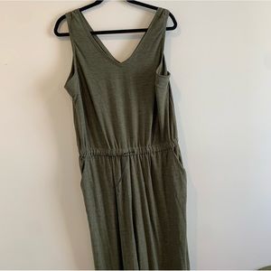 Old navy active jumpsuit, size XL